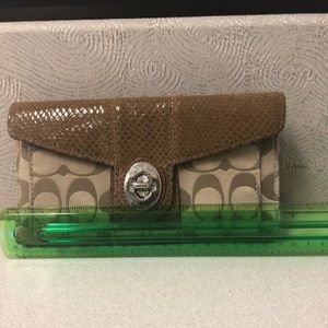 Coach Wallet- Brown